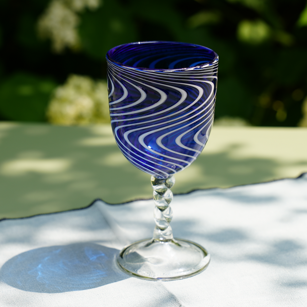 Verre à Vin Bleu